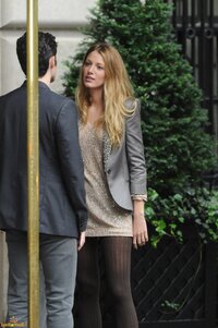 Blake_Lively_1068083_BestEyeCandyCOM.jpg