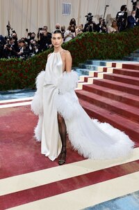 Hailey Baldwin Bieber - Met Gala-New York City-2.5.2022_15.jpg Hailey Baldwin Bieber - Met Gala-New York City-2.5.2022_15.jpg