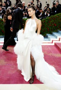 Hailey Baldwin Bieber - Met Gala-New York City-2.5.2022_19.jpg Hailey Baldwin Bieber - Met Gala-New York City-2.5.2022_19.jpg