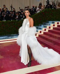 Hailey Baldwin Bieber - Met Gala-New York City-2.5.2022_21.jpg Hailey Baldwin Bieber - Met Gala-New York City-2.5.2022_21.jpg
